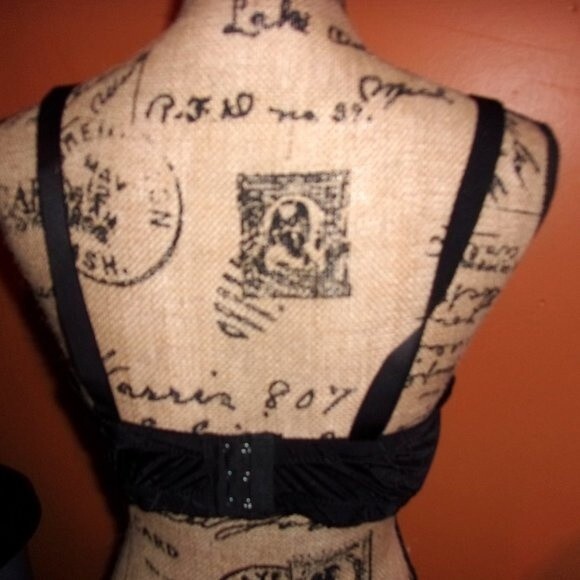 Youmita 42DD Black jacquard bra/2x Hipster Set NWT - Picture 14 of 15